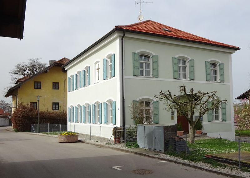 Datei:Pfarrhof.JPG