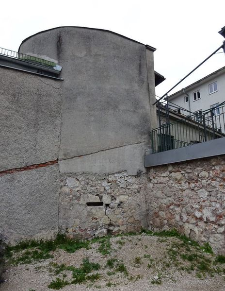 Datei:Mauer12.JPG