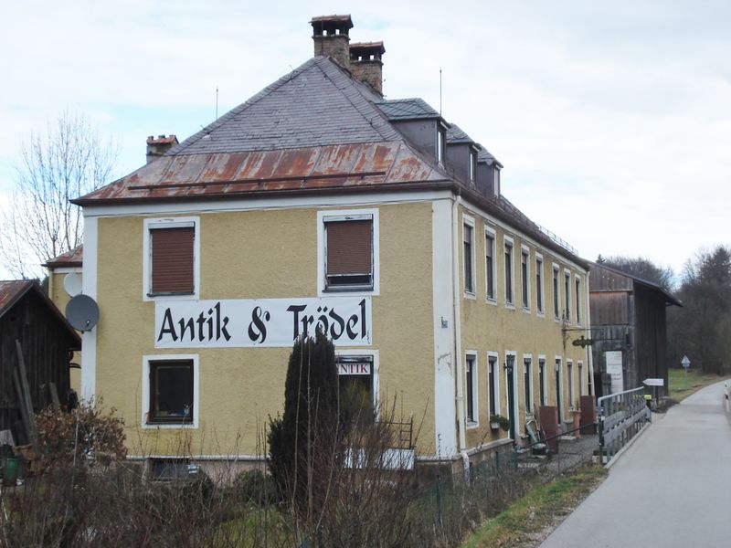 Datei:Neues Mauthaus.JPG