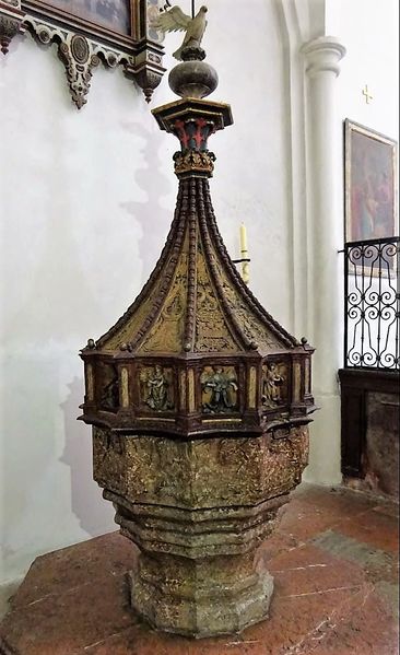 Datei:Taufstein1522.JPG