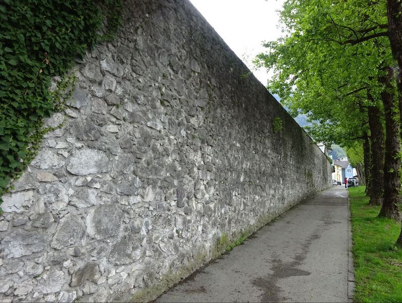 Datei:Mauer10.JPG
